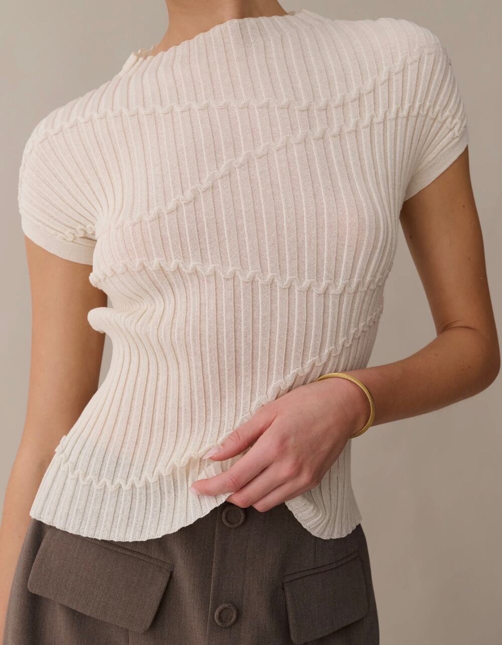 New few moda Kourt cream Maura top $147 sz M